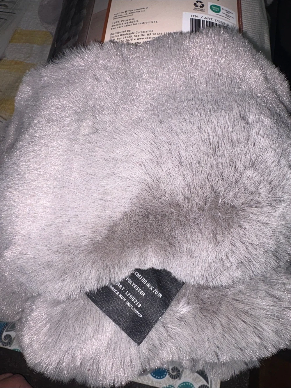 FRYE Luxe Faux Fur Throw - Light Grey